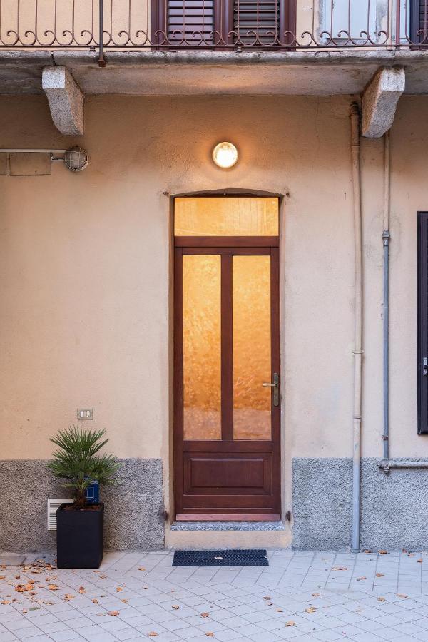 Como Centro Proprio Dietro L'Angolo Buitenkant foto